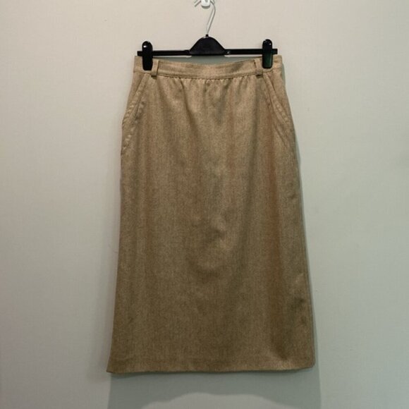 Escada Beige Wool Tweed Long Skirt Size Medium - Picture 5 of 14